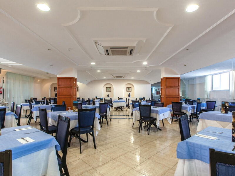 Blue Sea Lagos De Cesar