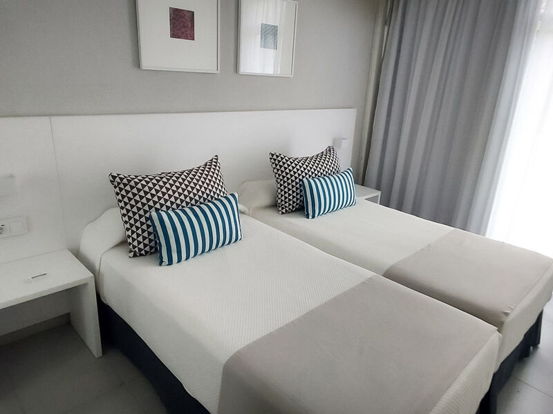 Blue Sea Lagos De Cesar