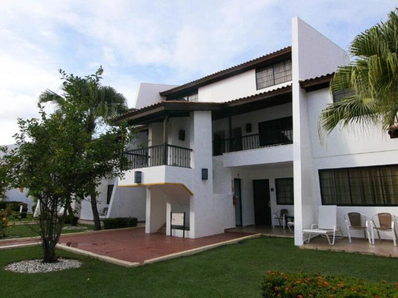 Bluebay Villas Doradas