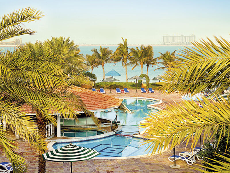 Bm Beach Resort