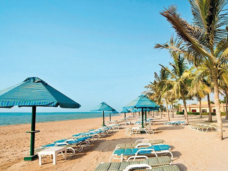 Hotel Bm Beach Resort