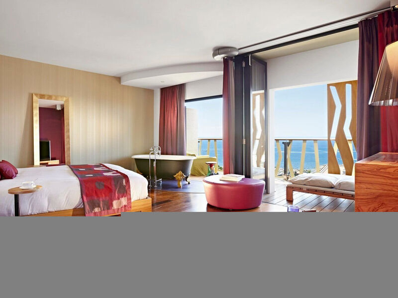 Bohemia Suites & Spa