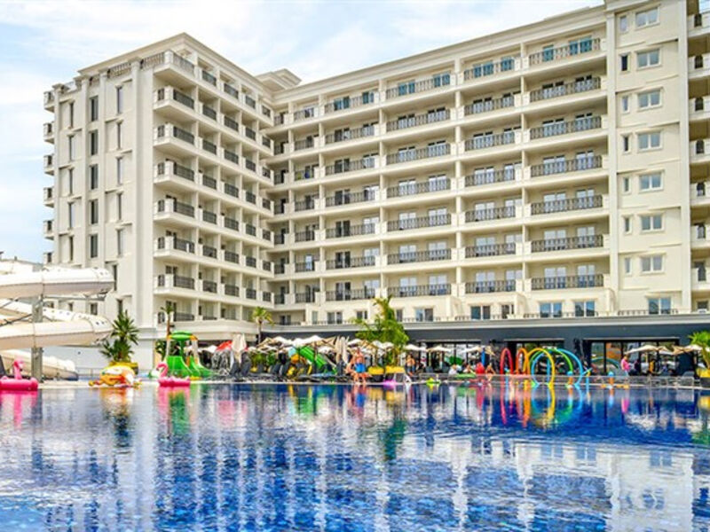 Bonita Luxury Resort & Spa