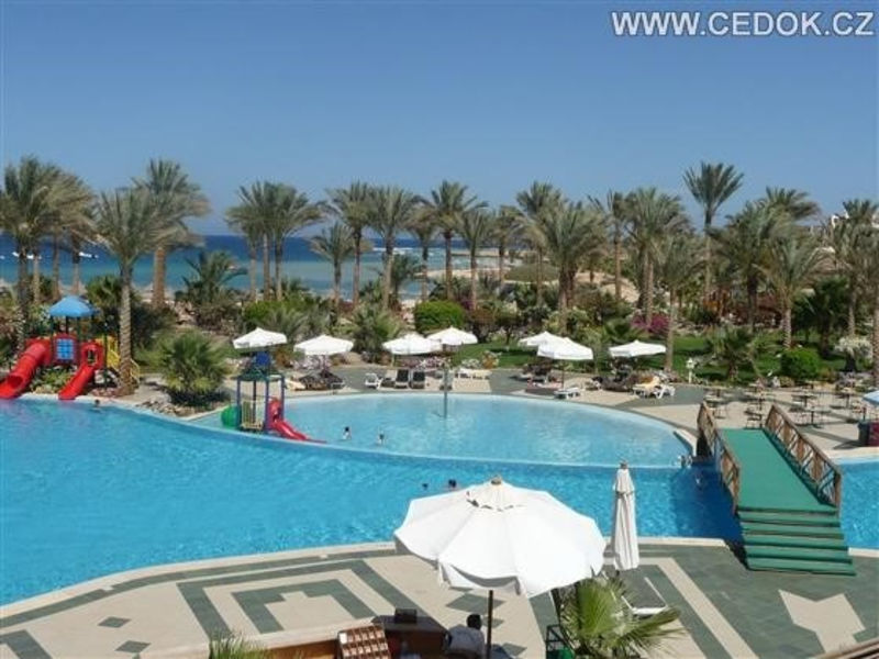 Brayka Bay Resort