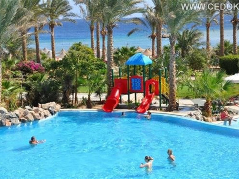 Brayka Bay Resort