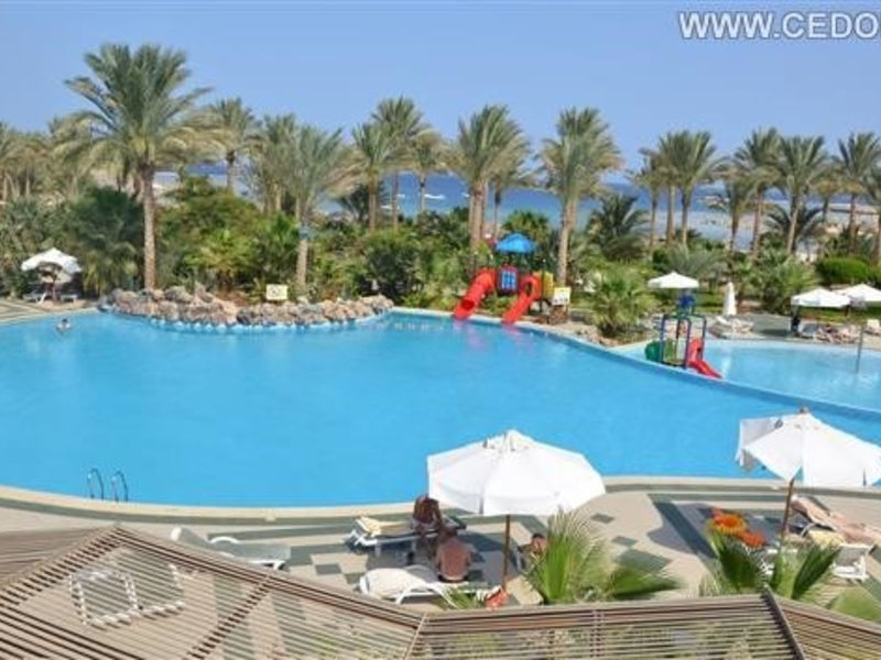 Brayka Bay Resort