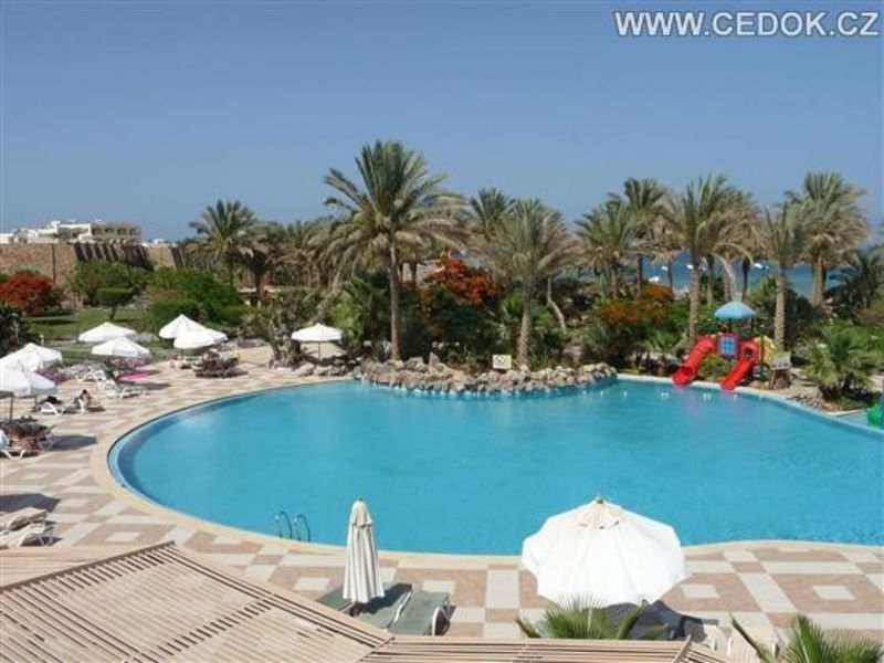 Brayka Bay Resort