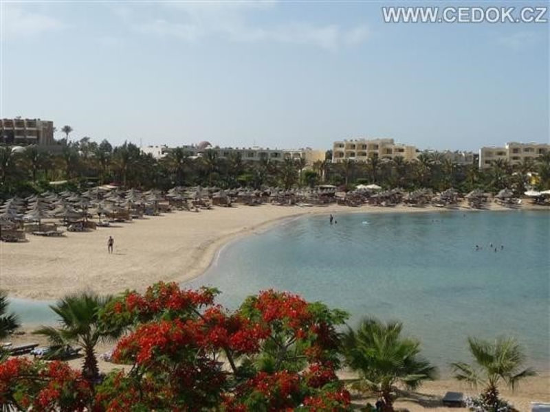 Brayka Bay Resort