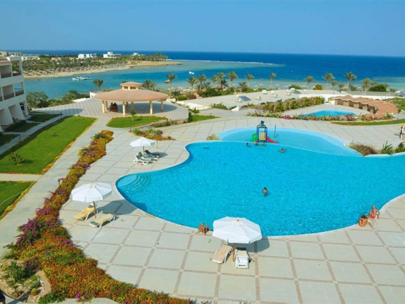 Brayka Beach Resort