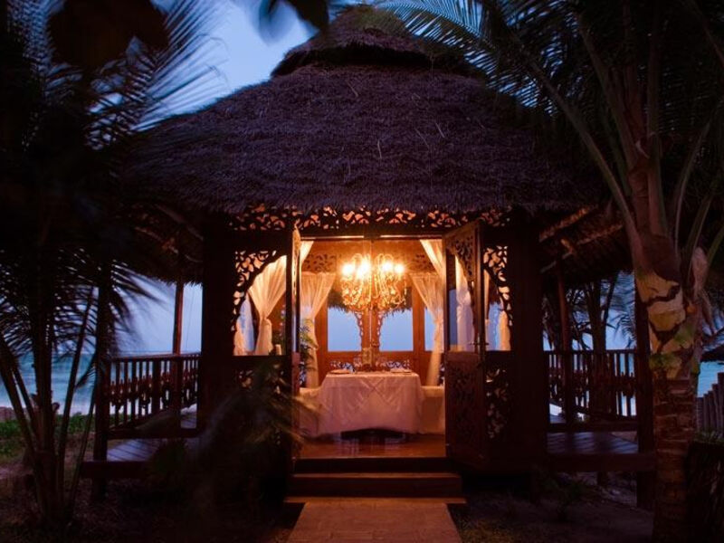 Breezes Beach Club & Spa