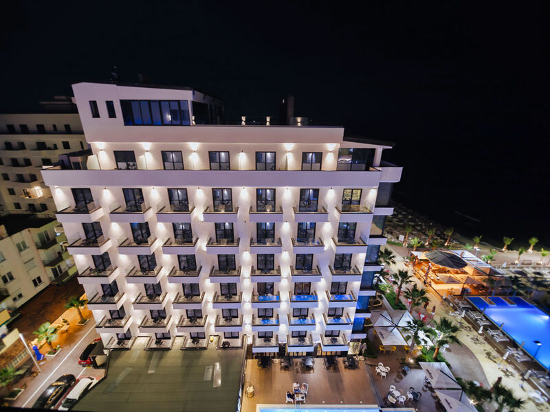 Brilliant Hotel & SPA