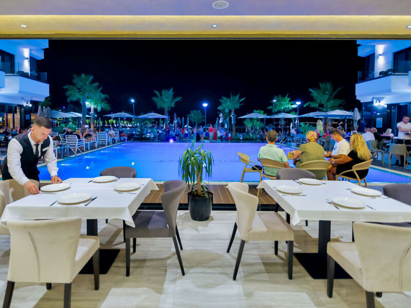 Brilliant Hotel & SPA