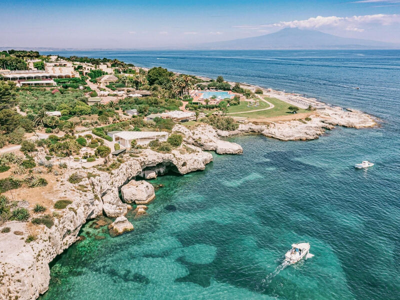 Mangia'S Brucoli Resort