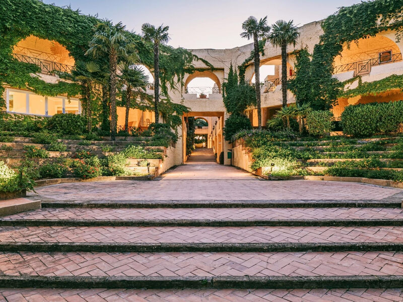 Mangia'S Brucoli Resort