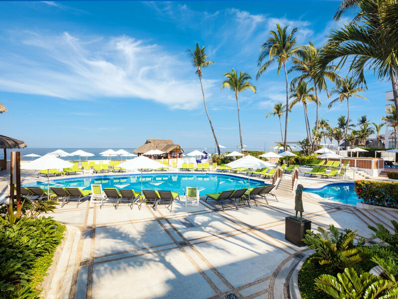 Buenaventura Grand Hotel & Great Moments