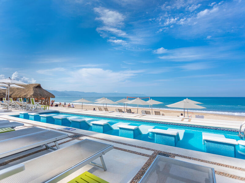 Buenaventura Grand Hotel & Great Moments