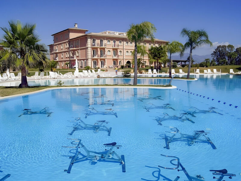 Bv Airone Resort