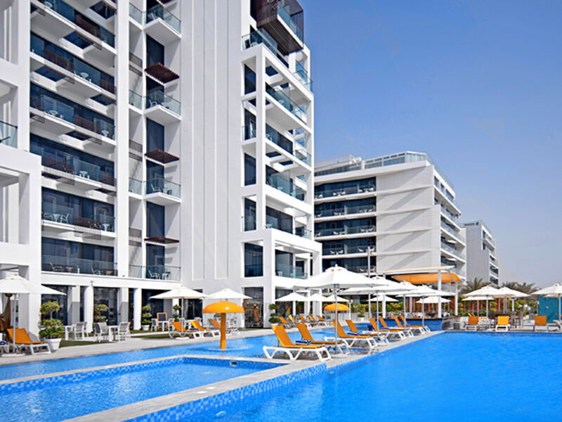 C Central Resort The Palm