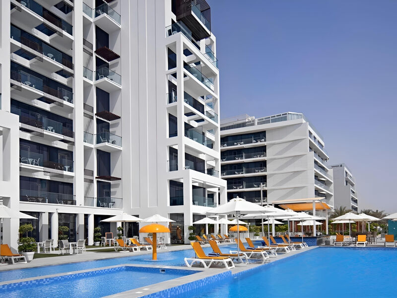 C Central Resort The Palm