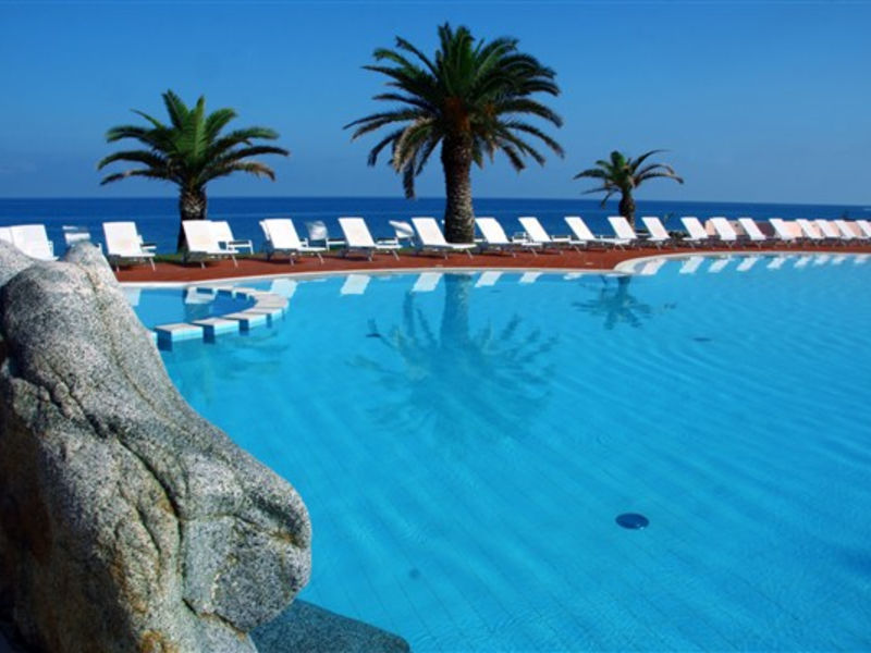Cala Di Volpe