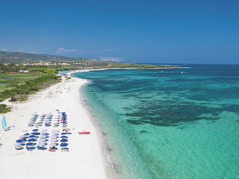 Cala Fiorita Family Resort