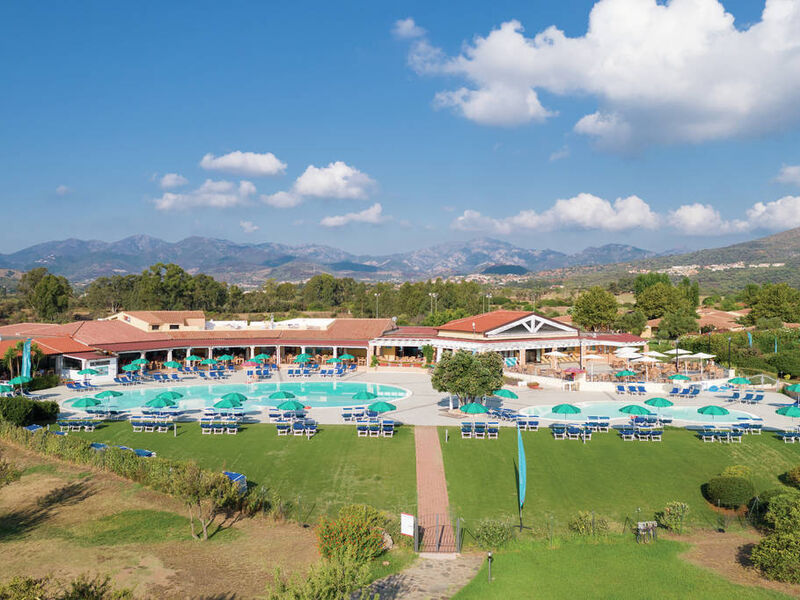 Cala Fiorita Family Resort