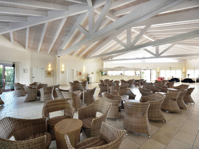 Cala Fiorita Family Resort