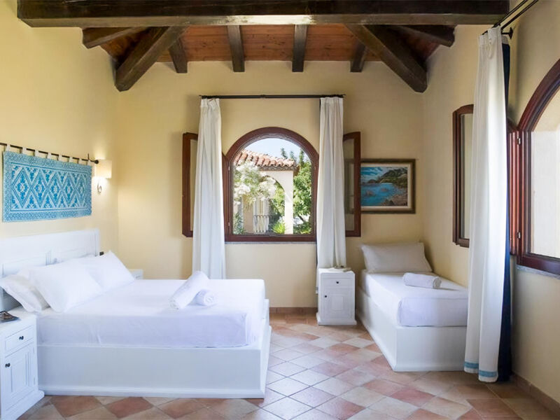 Cala Luas Resort