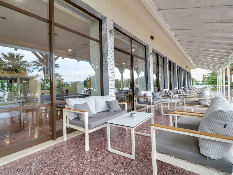 Calamos Beach Family Club