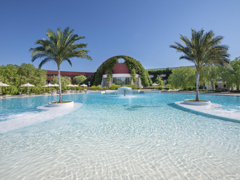 Calane Resort