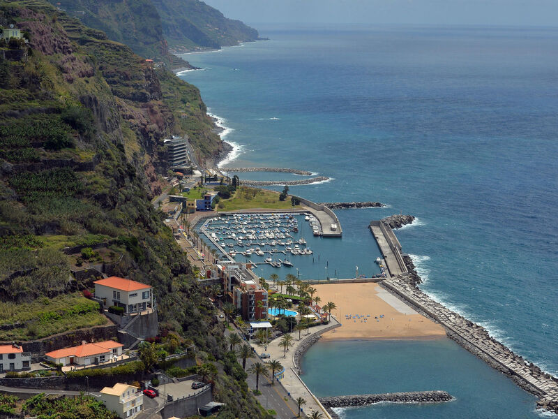 Calheta Beach