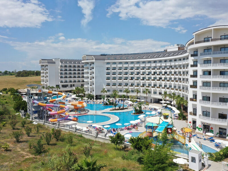 Calido Maris Beach