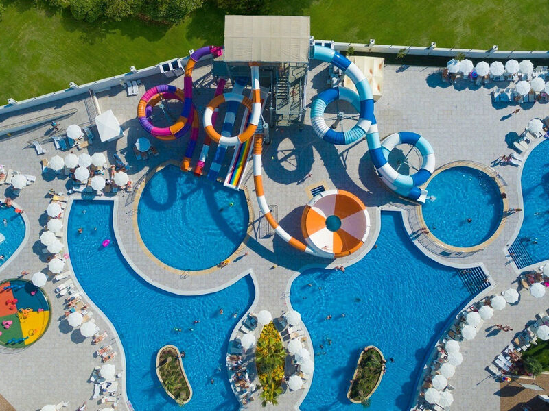 Calido Maris Beach