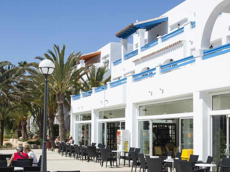 Calimera Fido Gardens