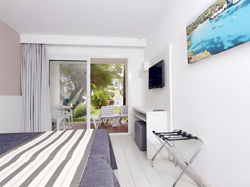 Calimera Fido Gardens