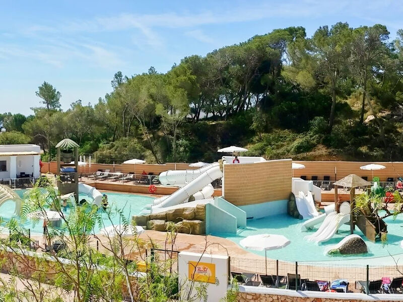 Calimera Fido Gardens