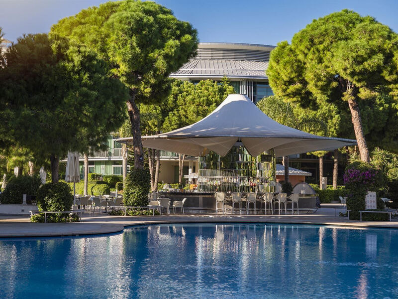 Calista Luxury Resort