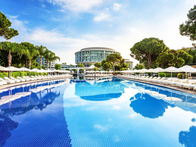 Calista Luxury Resort