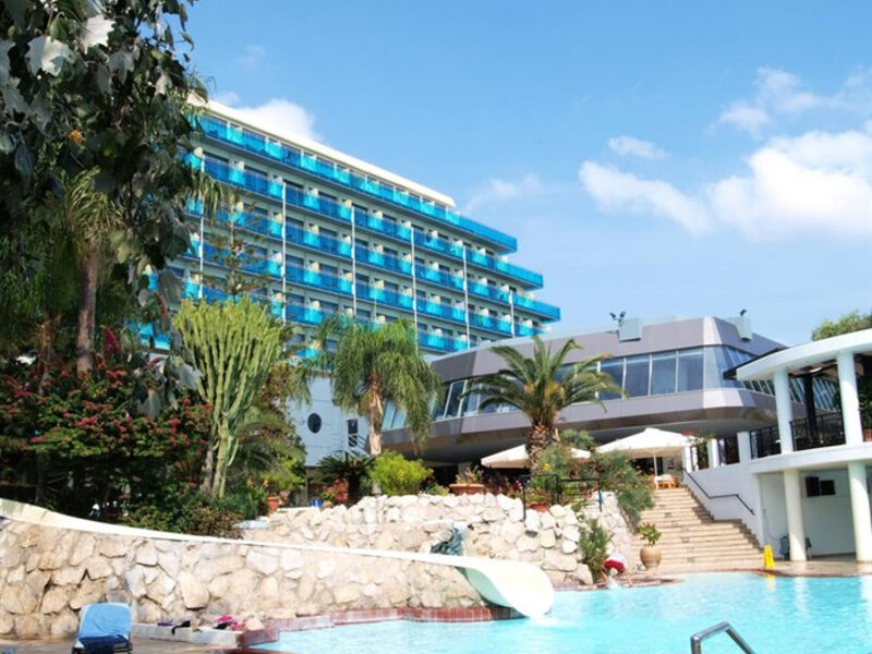 Calypso Beach