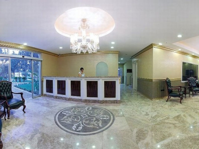 Camelot Boutique