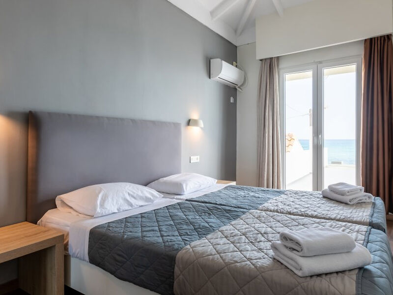 Cameo Beach Resort