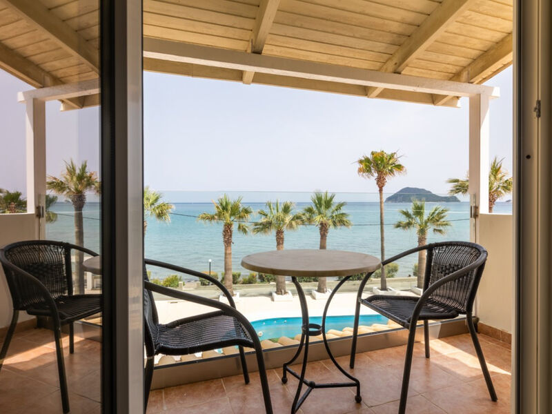 Cameo Beach Resort