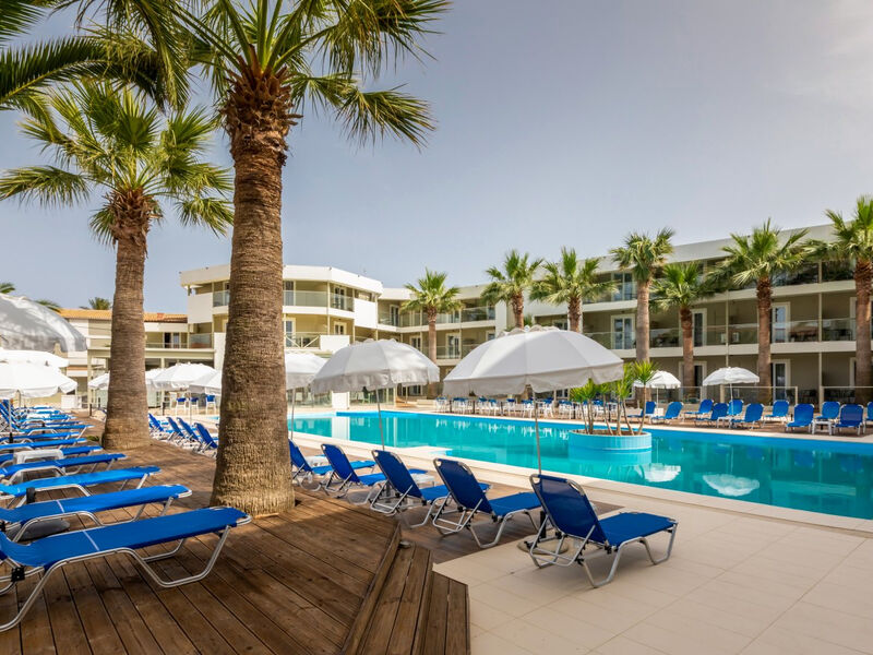 Cameo Beach Resort