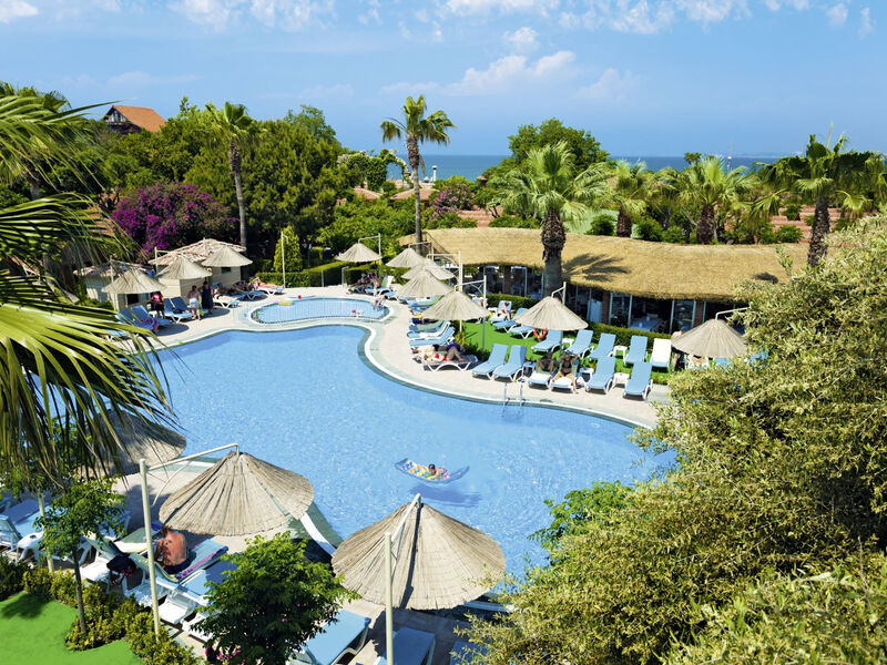 Can Garden Beach