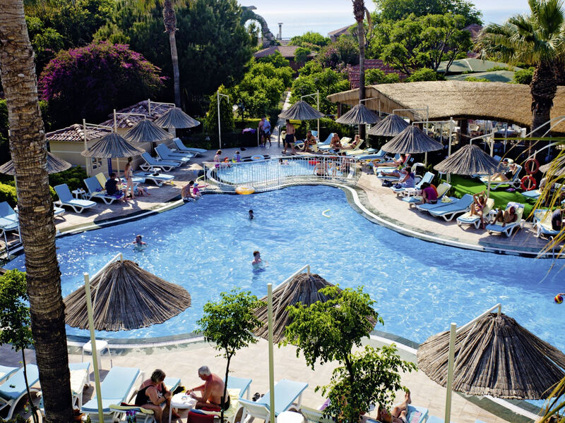 Can Garden Beach