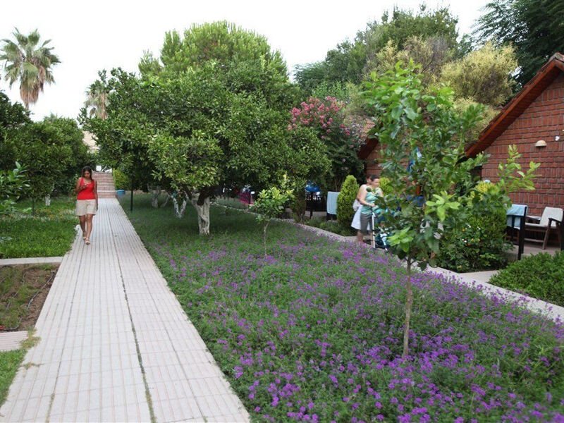 Can Garden Beach