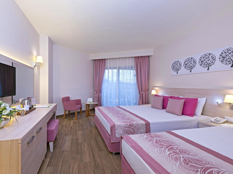 Can Garden Resort