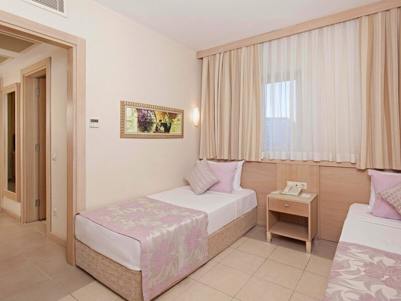 Can Garden Resort