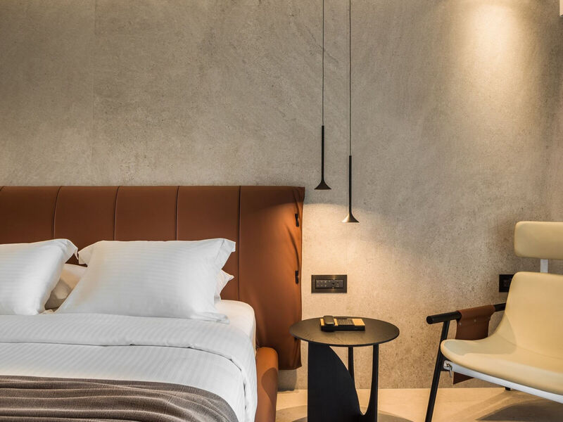 Canale Hotel & Suites