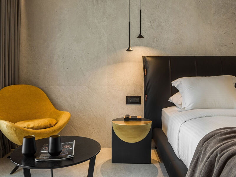 Canale Hotel & Suites